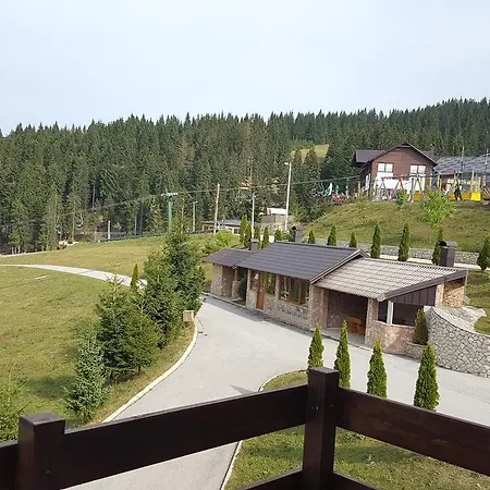 Mimi 302 Eko Fis アパート ヴラシチ